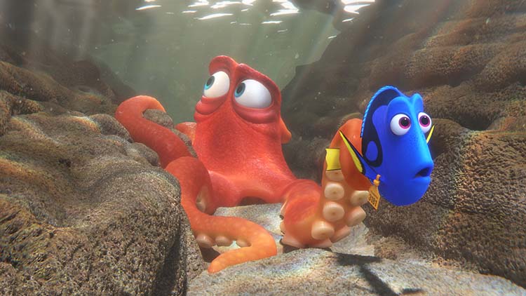 Dory forsøker å finne tilbake til familien sin i Oppdrag Dory (bilde: Disney Pixar)